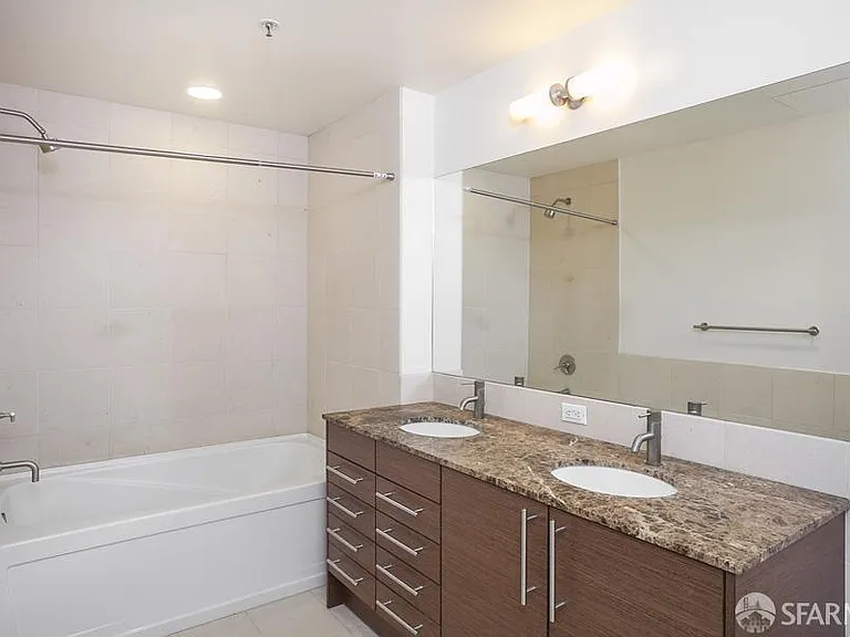 338 Spear St #29E — Photo 9