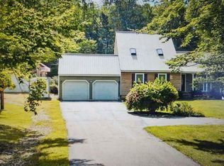 28 Winterhaven Rd, Wolfeboro, NH 03894