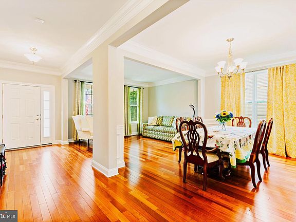 4th image of 8326 Mineral Springs Dr
