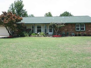 25012 Hickory Ln, Broken Arrow, OK 74014