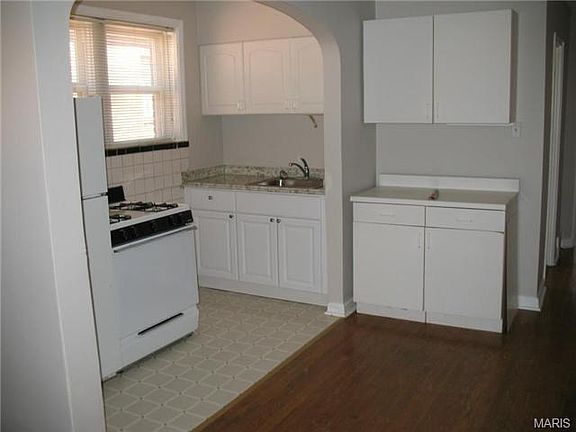 5th image of 5306-5308 Jamieson Ave