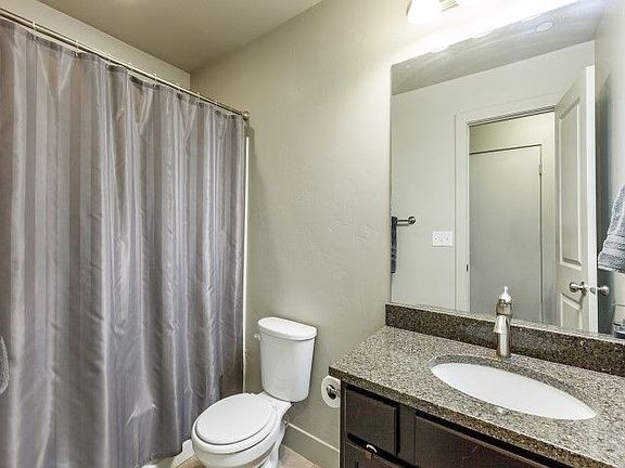 5th image of 10398 S Clarks Hill Dr Unit 107