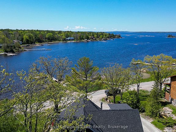 2nd image of 26 Macey Bay Rd