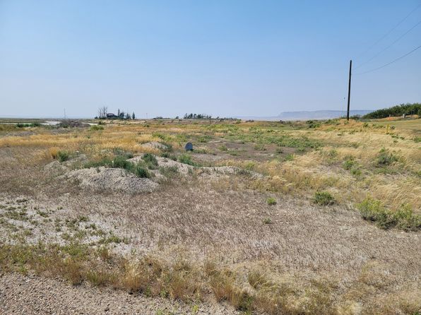 5 1st St NW, Kevin, MT 59454