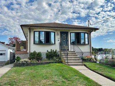 125 Ocean View Street, New Haven, CT, 06512