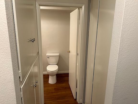 5th image of 7100 Hillside Ave #1de5b3646