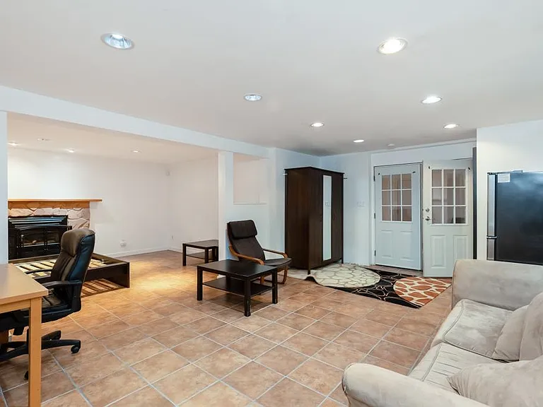 5140 Sperling Ave — Photo 31