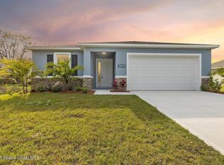 460 Grenadier Ave NW, Palm Bay, FL 32907