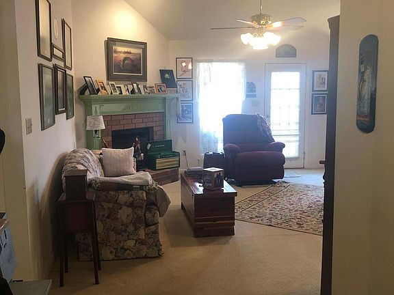 2nd image of 10080 Fox Chase Dr