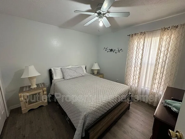 645 Majesty Dr — Photo 11