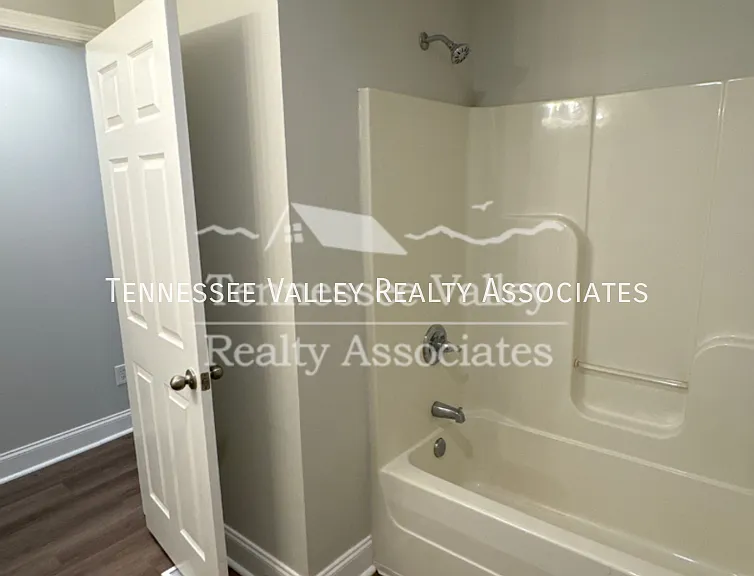4200 McCalla Ave #2 — Photo 10