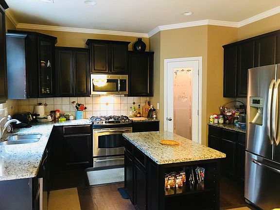 Kitchen at main level