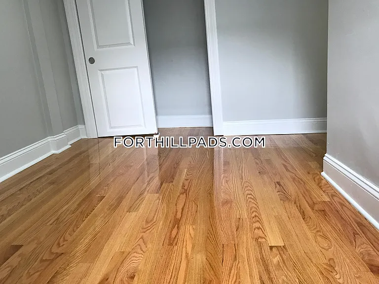 6 Saint James Pl — Photo 37