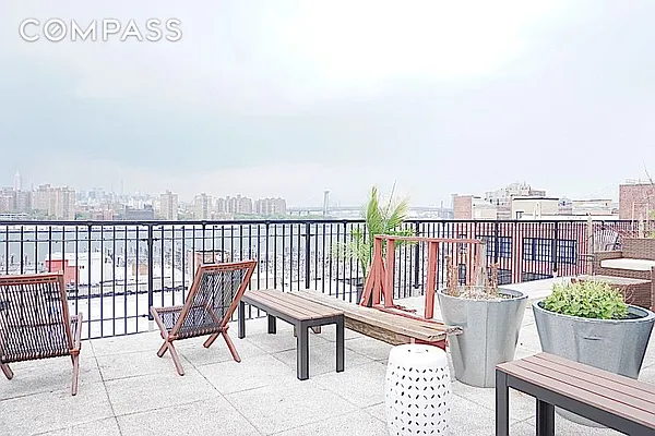 Rented by Compass | media 9