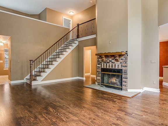 4th image of 8144 S Humboldt Cir