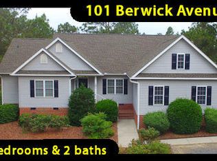 101 Berwick Ave, Pinehurst, NC 27376