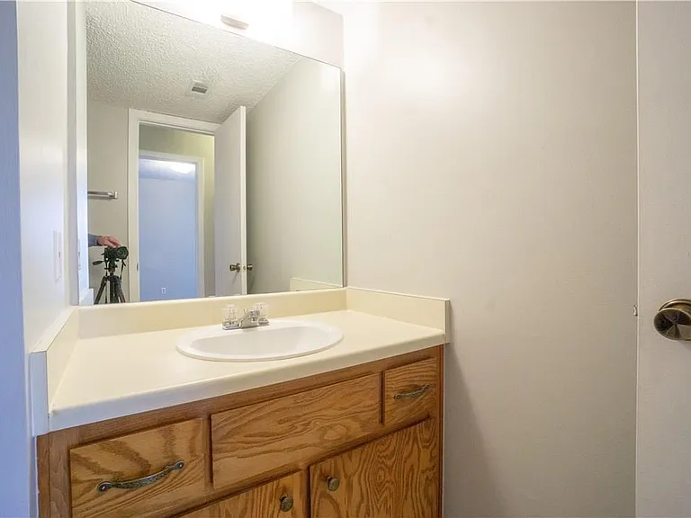 6903 Deatonhill Dr #28 — Photo 14