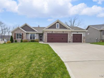 536 Hickory Knoll Dr, Troy, MO, 63379