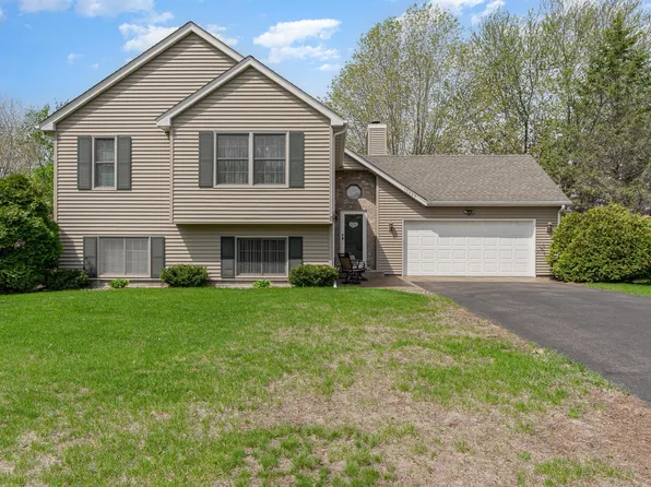 12827 Durham Way, Apple Valley, MN 55124