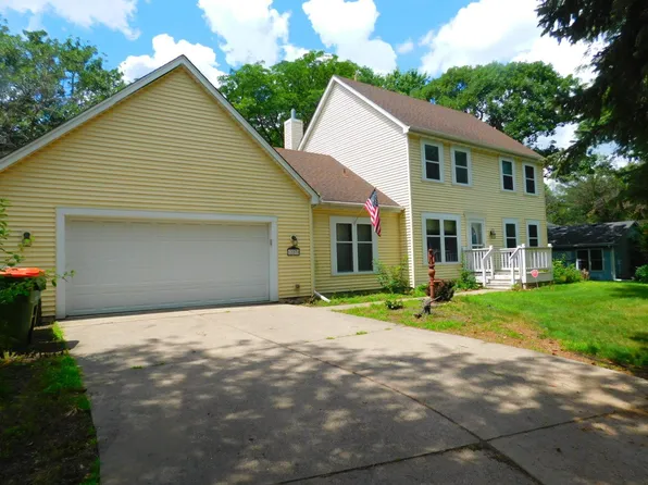 12270 Grouse St NW, Coon Rapids, MN 55448