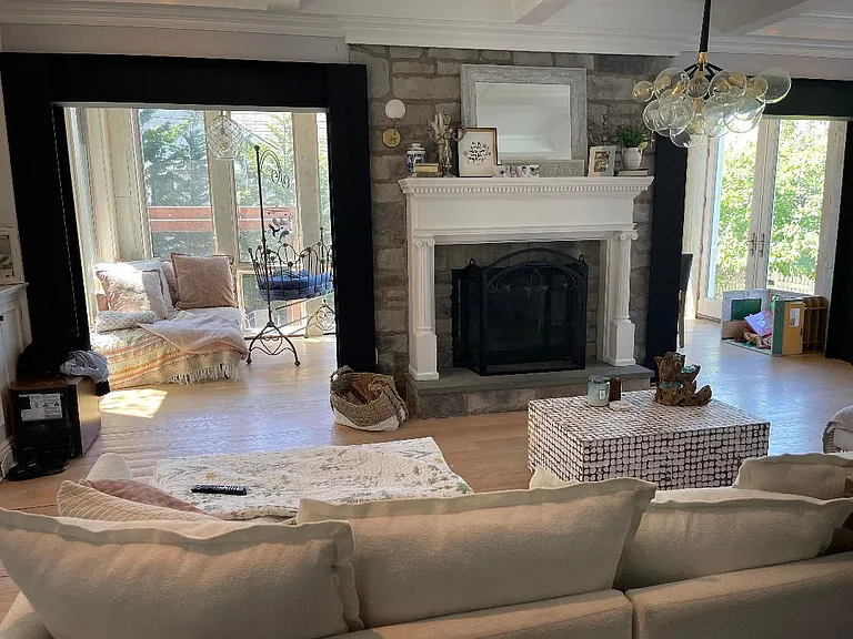 88 Dutchess Blvd — Photo 10