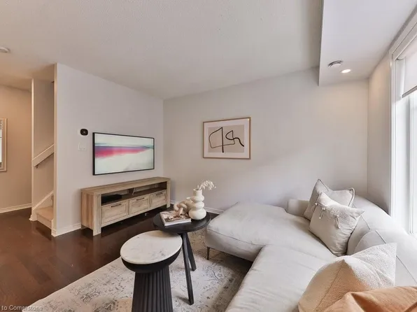 50 E Liberty St #1127, Toronto, ON M6K 3P3