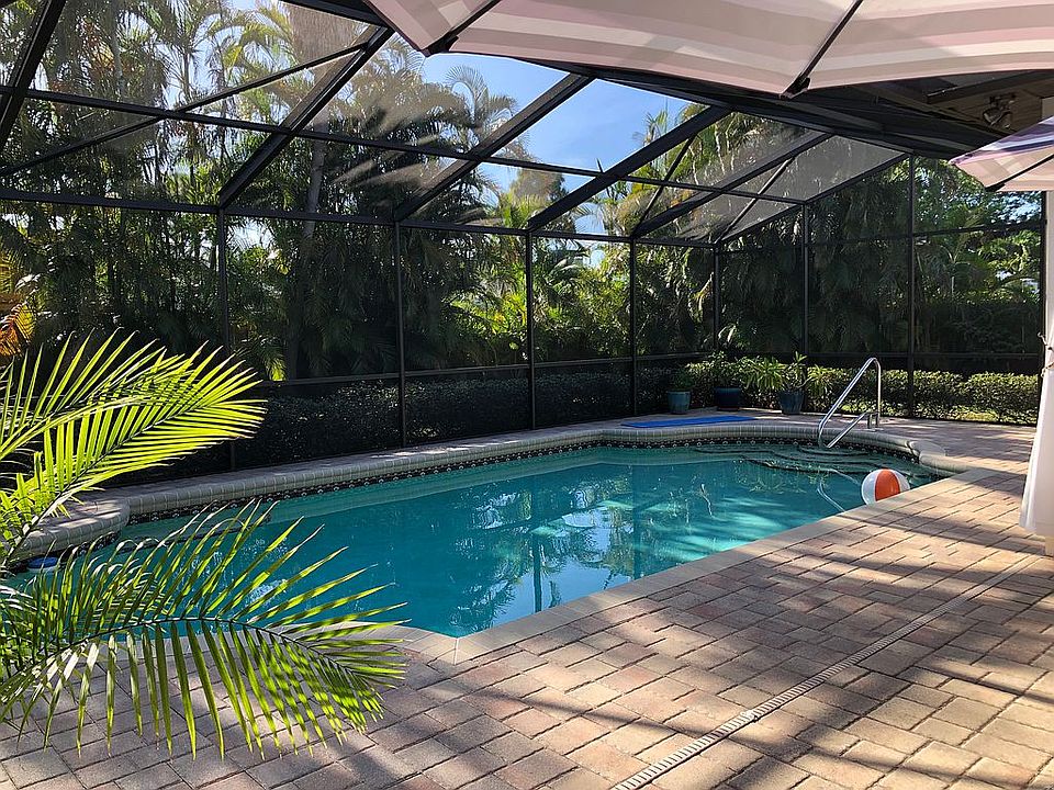 Heated pool
