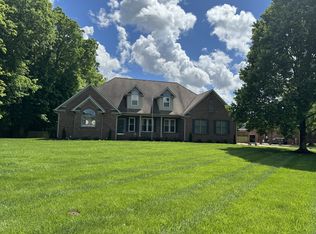 1029 Claremont Dr, Columbia, TN 38401