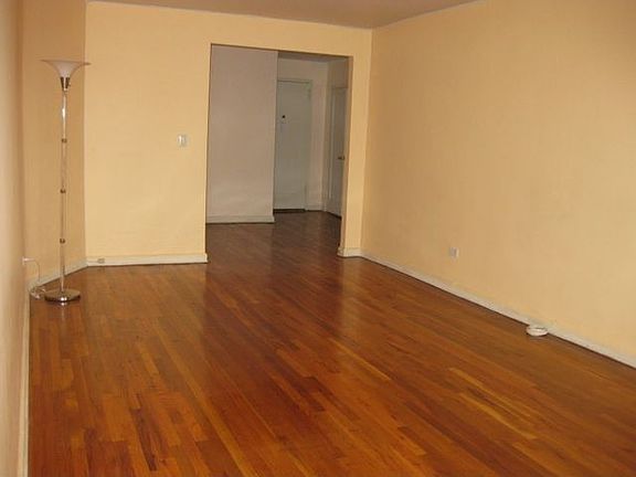 5th image of 8419 51st Ave APT 4K