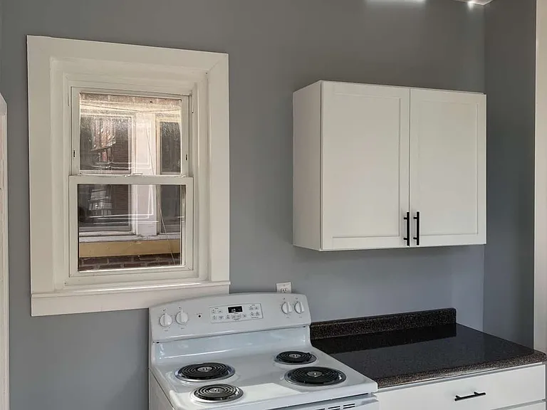 1341 E Long St — Photo 4