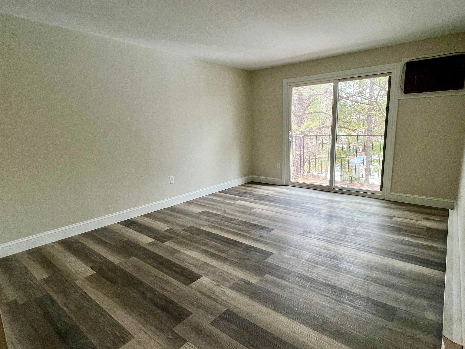 12 East Side Drive UNIT 219, Concord, NH 03301 Zillow