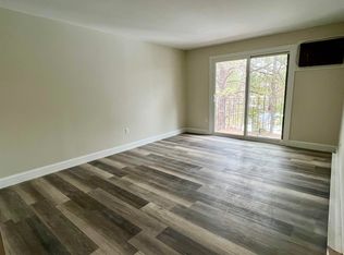 12 E Side Dr APT 219, Concord, NH 03301