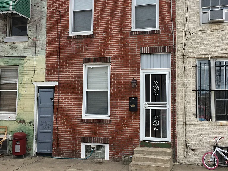 1236 Peters St — Photo 1