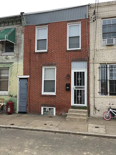 1236 Peters St Photo 1