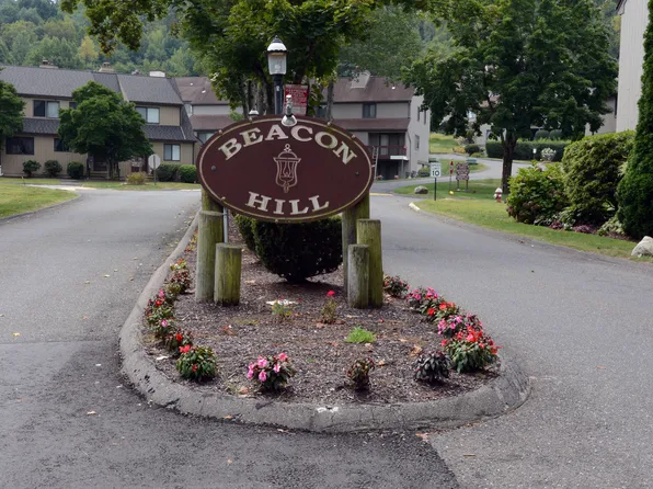 181 Beacon Hill Common #181, Beacon Falls, CT 06403