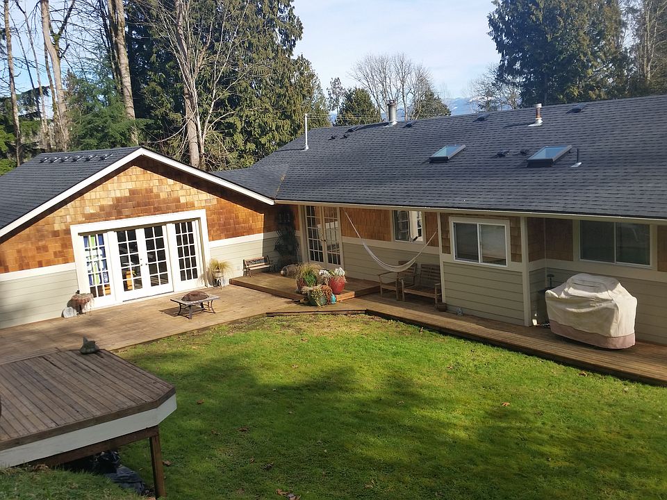 1st image of 22 103rd Ave SE