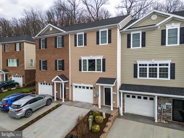 573 Spring Oaks Dr, Rockingham, VA 22801