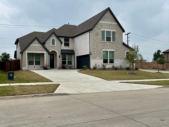 2nd image of 713 Sahallee Dr