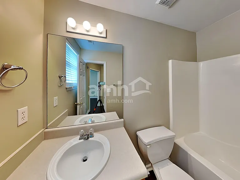 214 Woodland Way — Photo 16