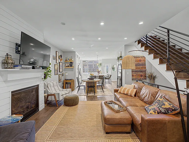1371 Raleigh St — Photo 5