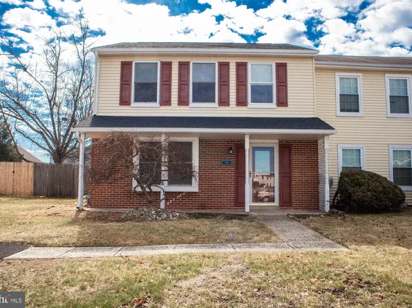 122 Hunt Dr, Horsham, PA 19044