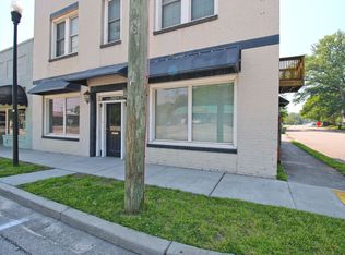 2004 State St #B, Cayce, SC 29033