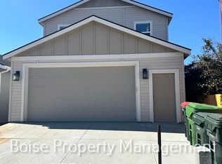 110 E Ada St #B, Meridian, ID 83642