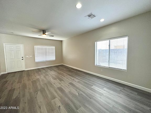 5th image of 13018 W WHITTON Avenue