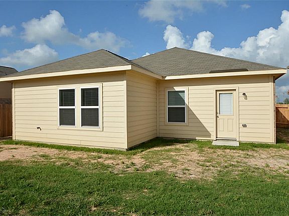 3rd image of 2205 Moonstone Ct