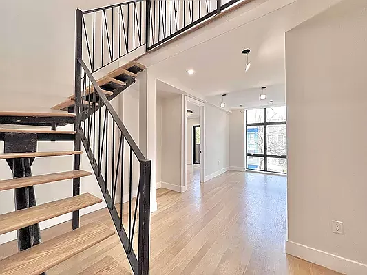 Rented by Doorway NYC, LLC | media 1