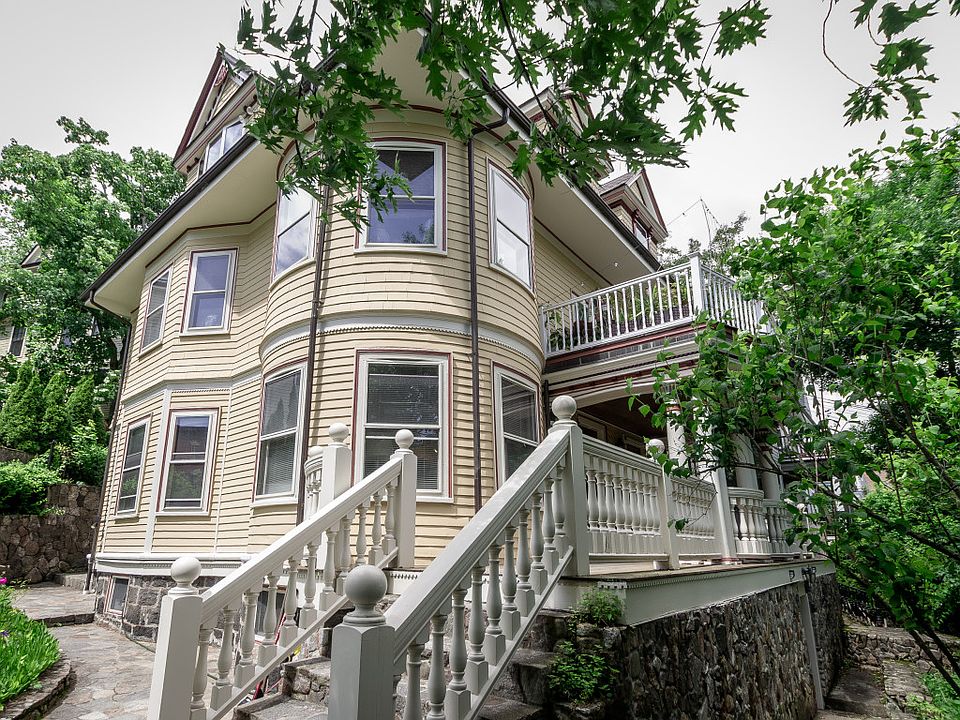 1st image of 18 Atherton Rd #1