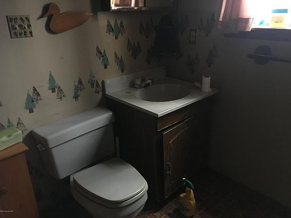 5th image of 1463 Waterfront Dr