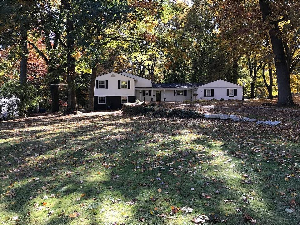 1109 Mansell Dr, Youngstown, OH 44505 Zillow