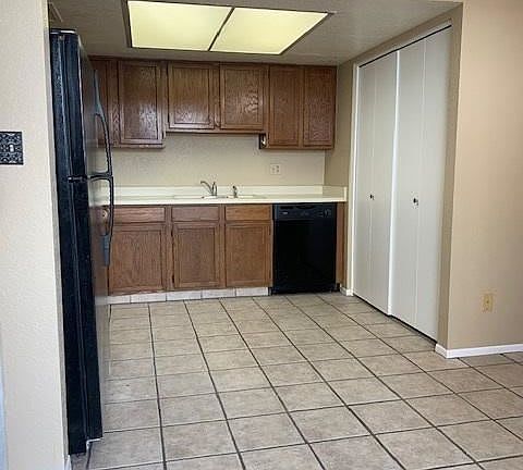 5th image of 1342 W Emerald Ave Unit 255